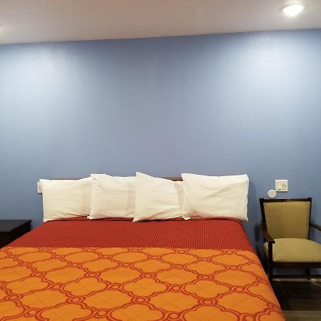 Travis Lodge Motel 16 أوكلاند، كاليفورنيا المظهر الخارجي الصورة