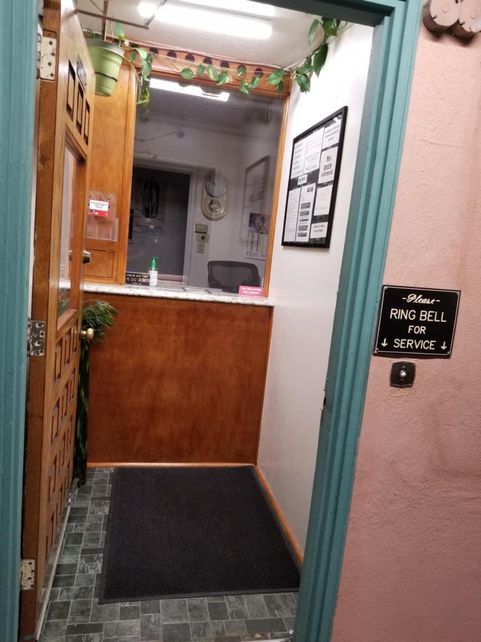 Travis Lodge Motel 16 أوكلاند، كاليفورنيا المظهر الخارجي الصورة