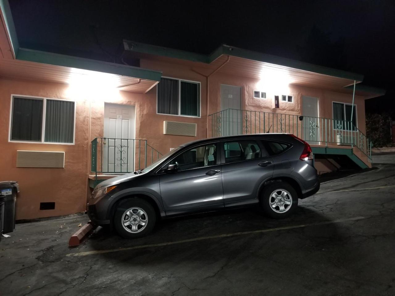 Travis Lodge Motel 16 أوكلاند، كاليفورنيا المظهر الخارجي الصورة